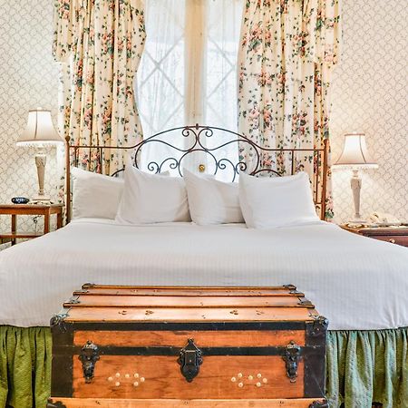 Beekman Arms And Delamater Inn Rhinebeck Bagian luar foto
